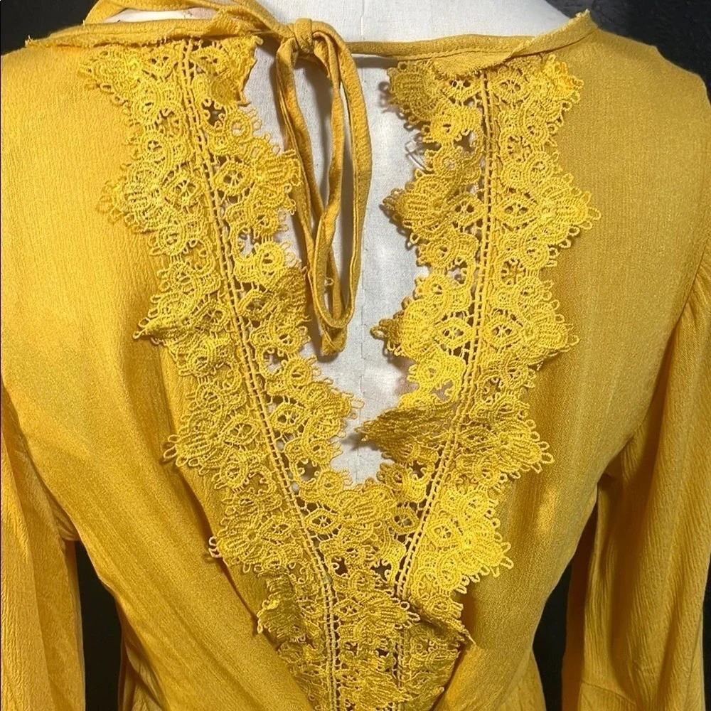 Umgee USA Yellow Mustard Crochet Lace Bell Sleeve Boho‎ Tunic Dress